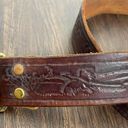 Vintage brown tooled leather western brass clasp belt Photo 5