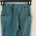 Patagonia  Women’s Green Joggers XS Photo 4