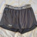 Under Armour Shorts Photo 0