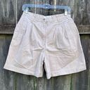 Jones New York Vintage  Old Money Aesthetic Pleated Khaki Shorts | 8 Photo 0