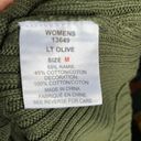 Woolrich  Women’s Olive Green Knit Quilted Sleeveless Zip Up Vest Size Medium Photo 5