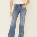 Shyanne Jeans Photo 0