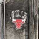 Nba  Chicago‎ Bulls Sweatshirt Jacket Hoodie Zip Up Womens Size XL Black Velour Photo 1