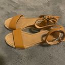 Steve Madden Platform Sandals Photo 0