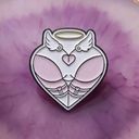 The Great NWT Pink Heart Angel Booty with Wings Brooch Lapel Pin Super Cute -  Gift! Photo 2