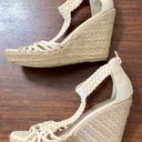 Brash ivory braided  t-strap wedges size 7.5 Photo 4