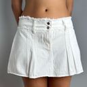 Garage White Pleated Mini Skirt Photo 0