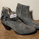 Shyanne  western ankle heeled side zip boots NEW 7 Photo 9