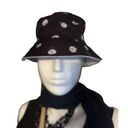 Alice + Olivia  X Stacey Bendet Reversible Bucket Hat CL8 Daisy Print One Size nw Photo 2