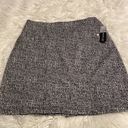 Soho  Skirt black and white design brand new with tag waist 32” elastic see photo Photo 6