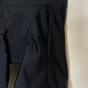 Pearl Izumi  Women's Escape Quest Cycling Shorts - 11211711 Size S Photo 2