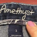 Amethyst Jeans Amethyst jean capris​ Photo 2