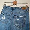 American Eagle 90s boyfriend distressed relaxed high rise jeans size 4 Photo 3