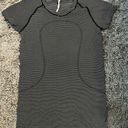 Lululemon Swiftly Tech Short Sleeve Photo 0