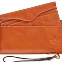 Patricia Nash  | Valentia Smooth Leather Snap Wallet Clutch & Card Holder in Tan Photo 1