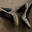 DKNY  gold pavlova metallic heels 8 Photo 3