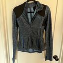 Lululemon  jacket Photo 32