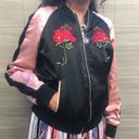 Forever 21  pink and black floral bomber jacket Size S Photo 90