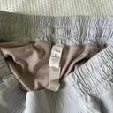 Lululemon White Hotty Hot 2.5” Shorts Photo 4