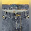 Patagonia  Slim Fit Denim Women’s Medium Wash Jeans Photo 2