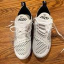 Nike Air Max 270 Photo 1