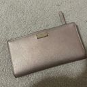 Kate Spade Wallet Photo 0