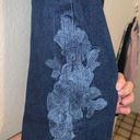 NWT Mossimo Dutti Floral Embroidered Straight Leg Dark Wash Crop Raw Hem Jeans Size 6 Photo 4