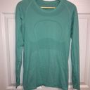 Lululemon long sleeve swiftly tech size 8 Photo 1