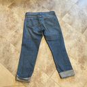 Gap  Jeans Straight Crop Coupe 3/4 Cuffed Medium Wash Jeans Distressed Sz 0 blue Photo 2