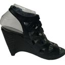 B Makowsky  Jaden Black Leather Wedge Slingback Sandals Criss Cross Cage Sz 6.5 Photo 4