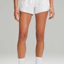 Lululemon Hotty Hot Short 2.5” Photo 0