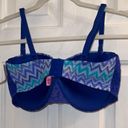 Fruit of the Loom COPY - Size 38d bright blue chevron convertible bra Photo 2