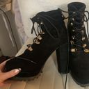 GUESS  Kelyna Lace Closure Boots sz 6.5 Photo 2