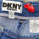 DKNY 👖 CAPRI JEANS Size 8 Side Zip with belt loops & flat front. GUC Photo 4