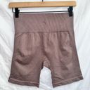 Joy Lab Mocha Brown High Waisted Seamless Athletic Bike Shorts size small Photo 3