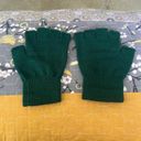 Boutique Jameson Gloves Photo 1