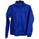 The North Face  Women’s Medium Blue Rain Jacket Photo 0