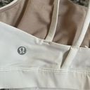 Lululemon  white energy bra size 8 Photo 2