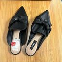 DKNY  Pier bow tie pointy toes mules 6.5 Photo 2