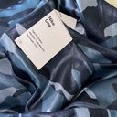 Nike NWT  Dri-FIT One Women's Mid-Rise Camo Leggings (Thunder Blue) Photo 4