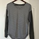 Lululemon Black White‎ Striped Long Sleeve Top Workout Athleisure Women’s Size 8 Photo 1