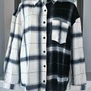 New Look  Plaid Button Up Shirt in Black & White Size 1X New w/Tag Photo 5