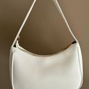 Amazon White Shoulder Bag Photo 1