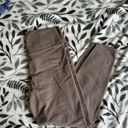 Old Navy Active Old Navy Power Chill Extra High Rise Leggings  Photo 1