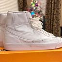 Nike White Blazers Photo 4