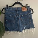 Levi's Wedgie Straight High Rise Denim Cut Off Shorts Size 27 Photo 5