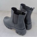 Black Chunky Chelsea Platform Lugged Sole Boots Size 7.5 Photo 3