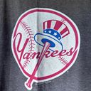 Genuine Merchandise Yankees T-Shirt Size XXL Photo 1