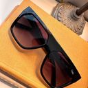 Quay Australia Sunnies Photo 1