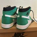 Air Jordans Green Air Jordan 1s Photo 2